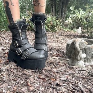 Current Mood platforms